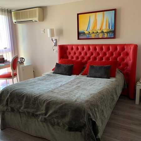 Les Criquets Hotel & Spa Blanquefort  Zewnętrze zdjęcie