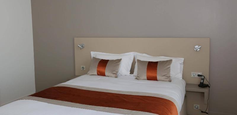 Les Criquets Hotel & Spa Blanquefort  Zewnętrze zdjęcie