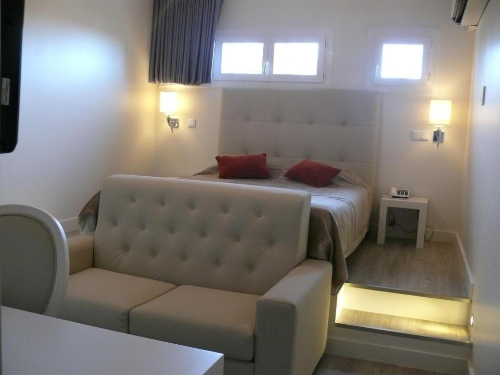 Les Criquets Hotel & Spa Blanquefort  Zewnętrze zdjęcie