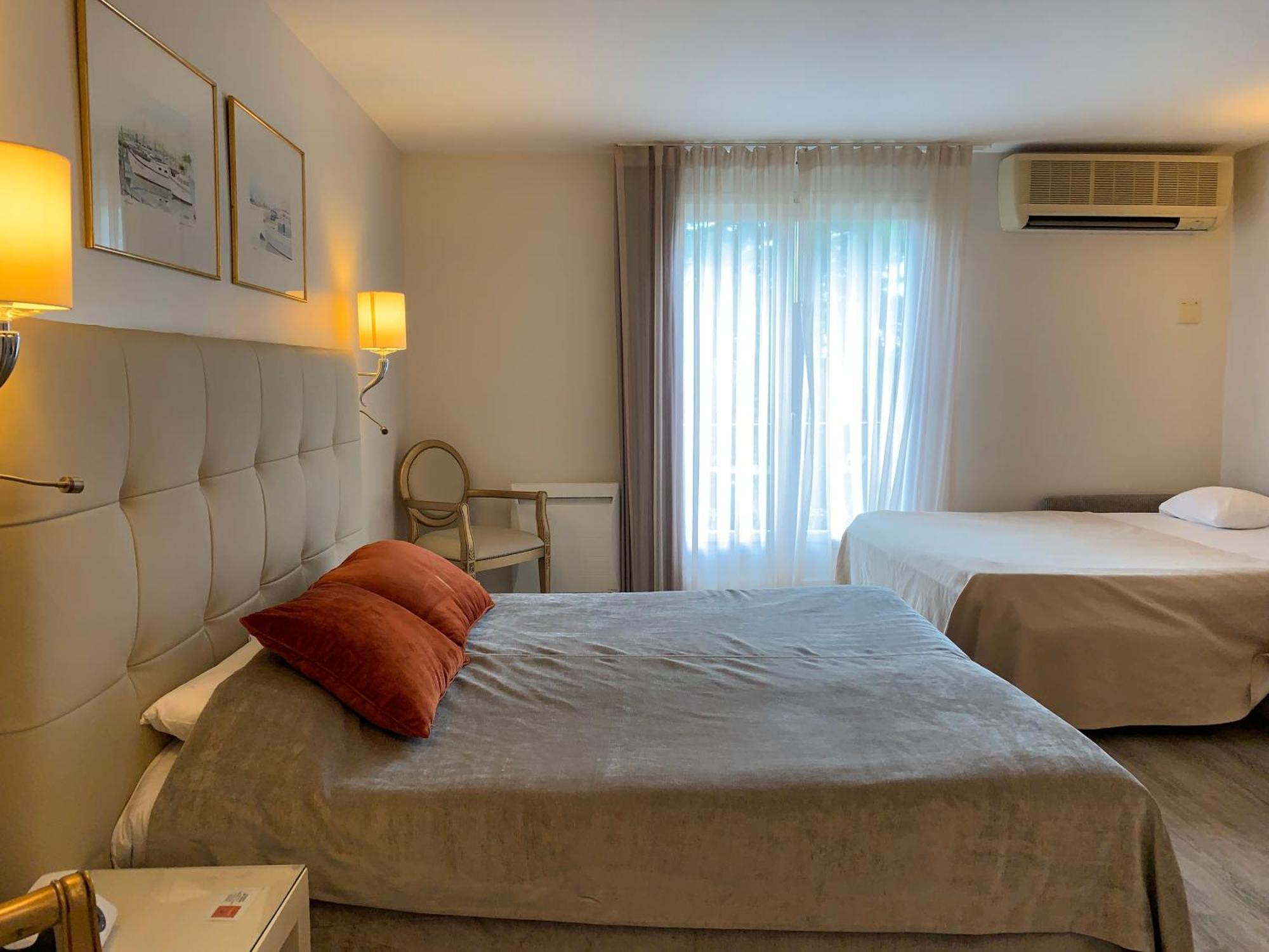 Les Criquets Hotel & Spa Blanquefort  Zewnętrze zdjęcie