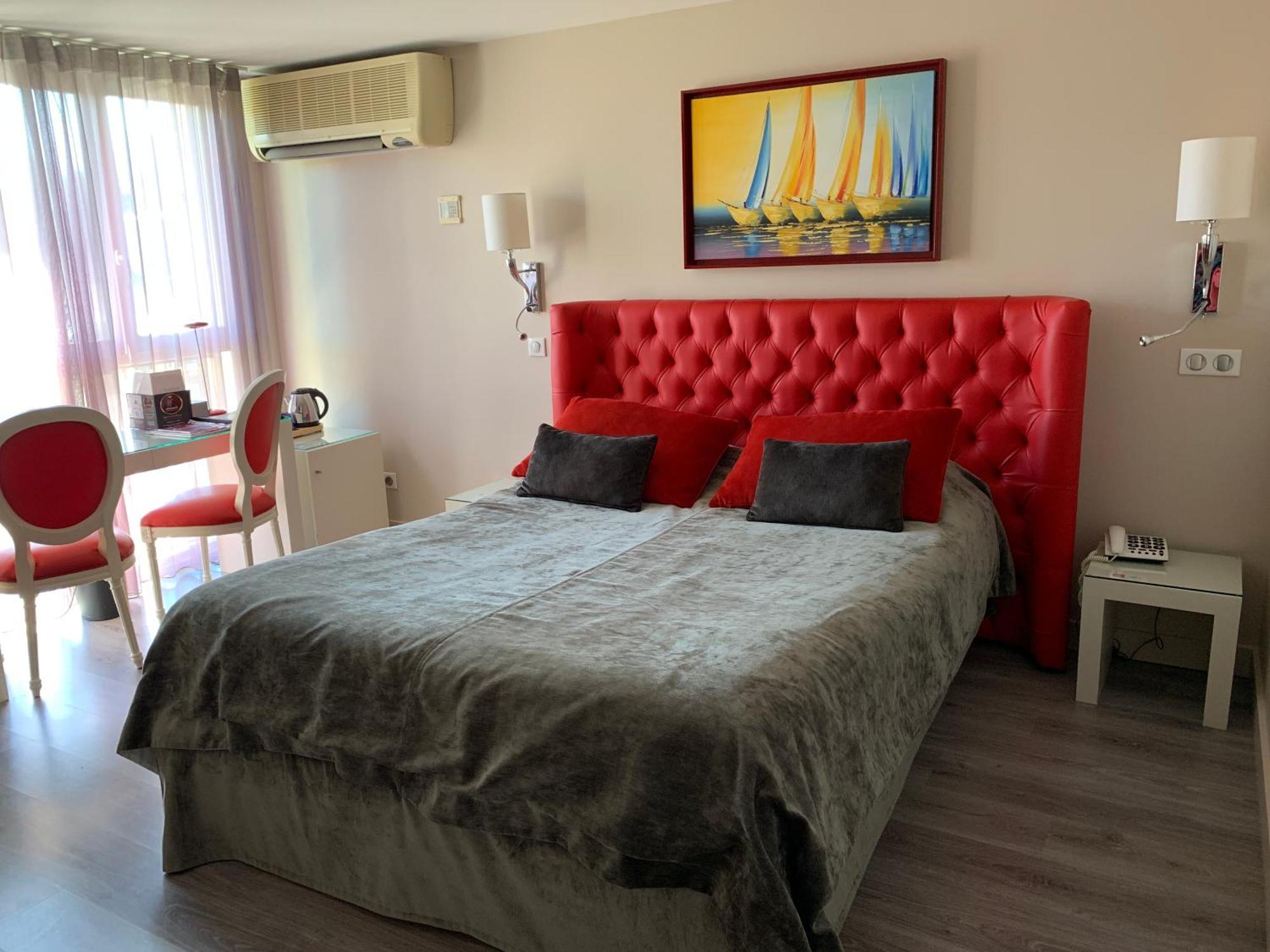 Les Criquets Hotel & Spa Blanquefort  Zewnętrze zdjęcie