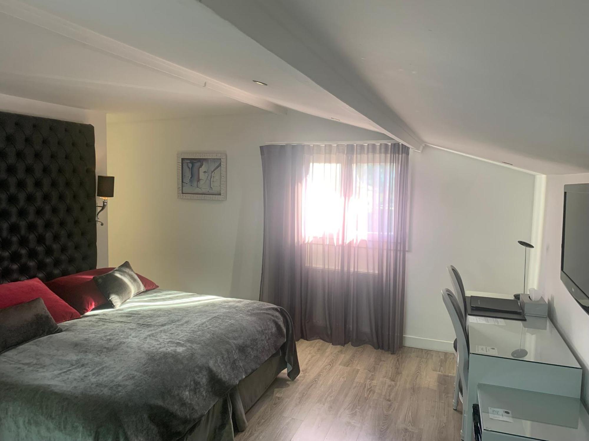 Les Criquets Hotel & Spa Blanquefort  Zewnętrze zdjęcie