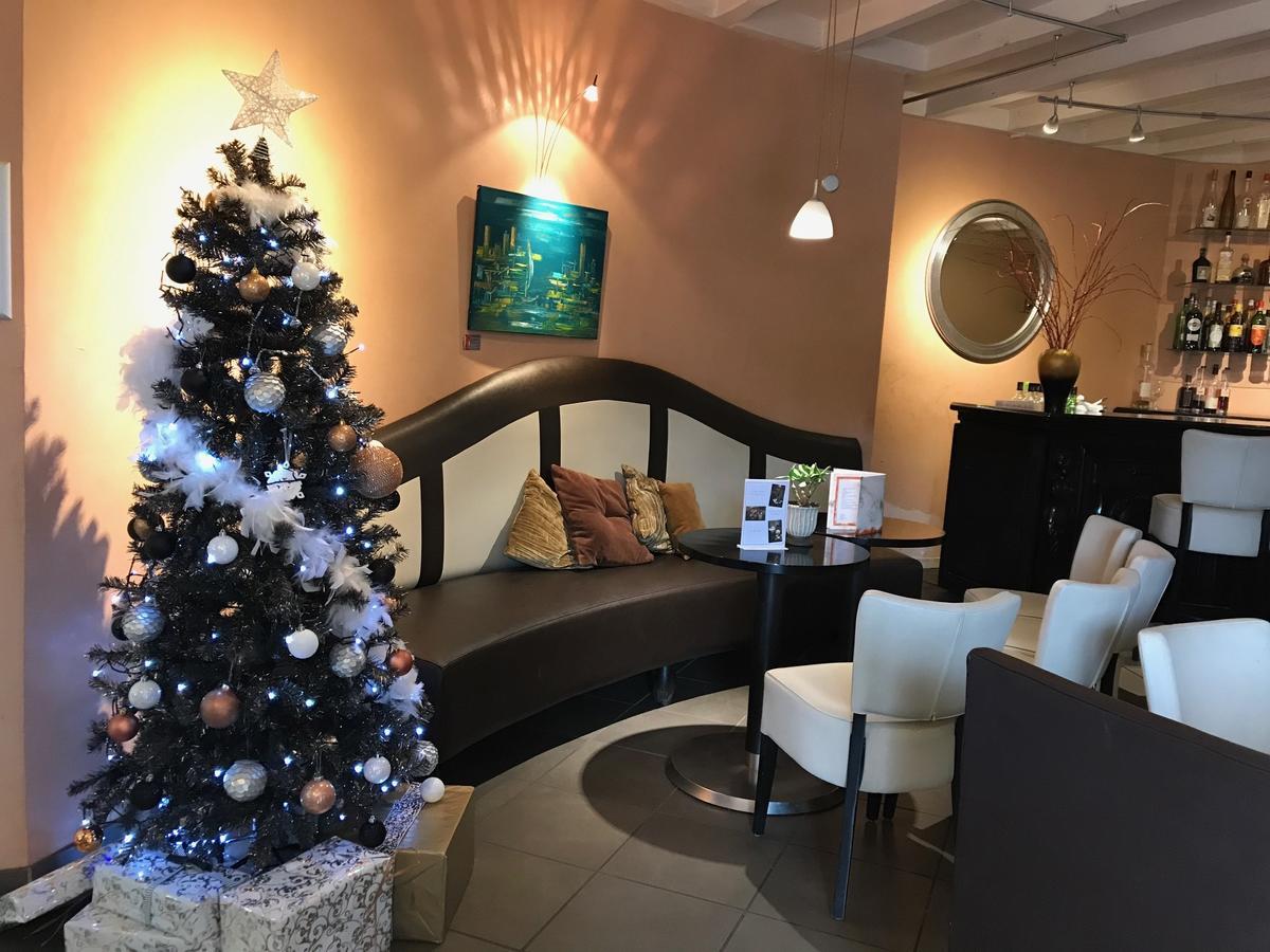 Les Criquets Hotel & Spa Blanquefort  Zewnętrze zdjęcie