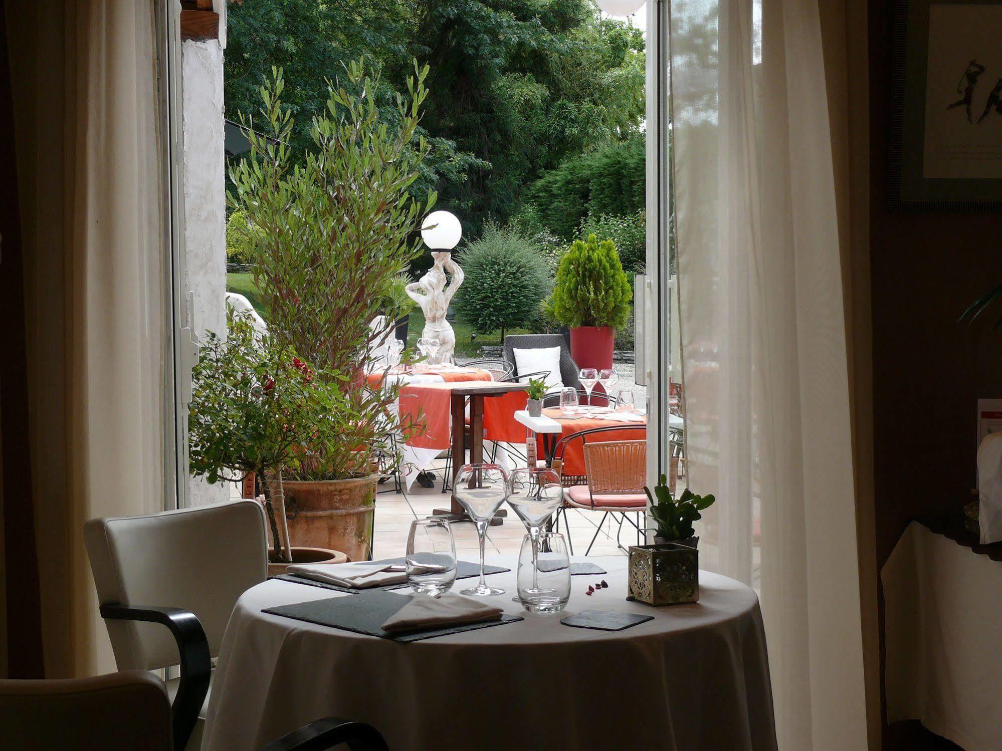 Les Criquets Hotel & Spa Blanquefort  Zewnętrze zdjęcie